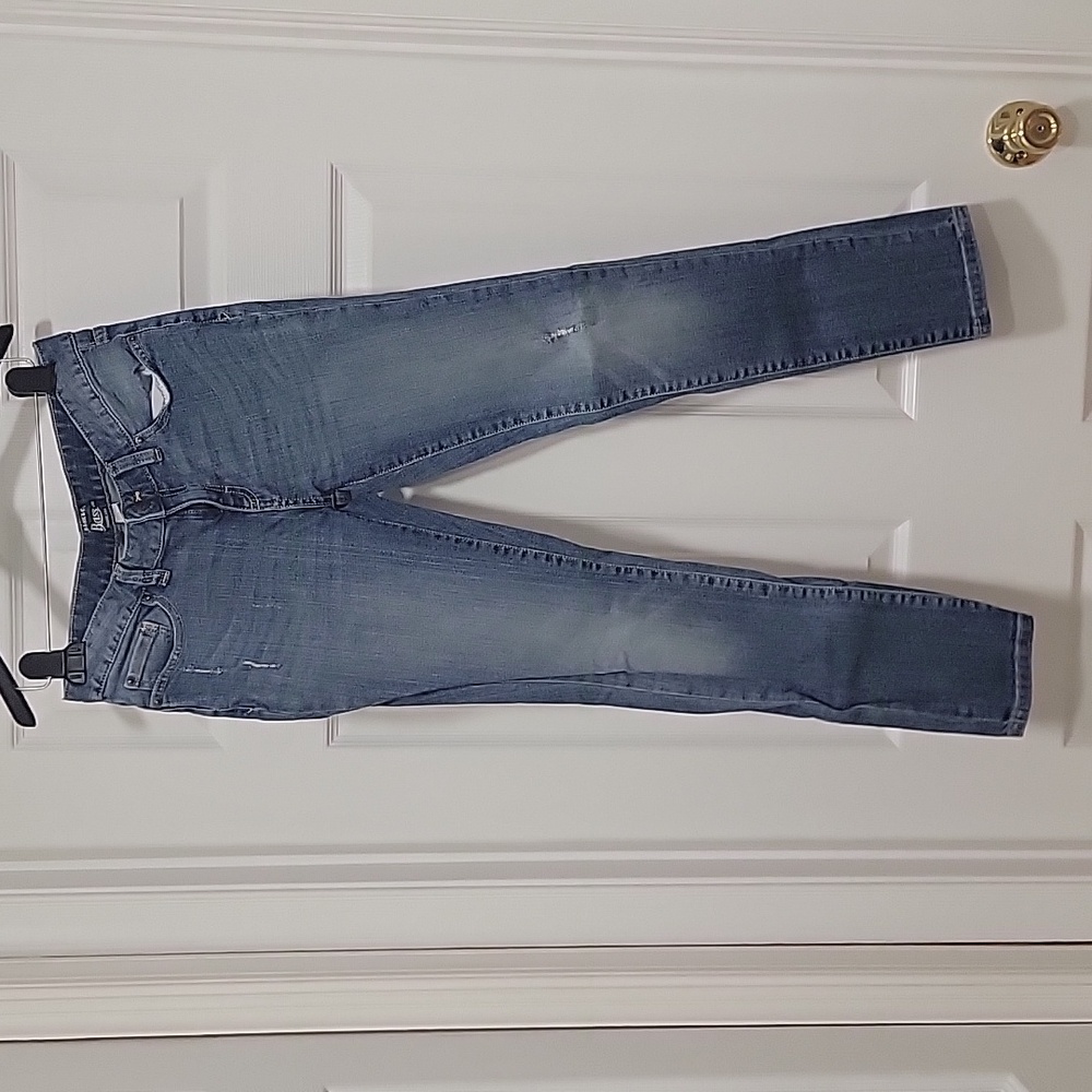G.H. Bass & Co. 4 distressed skinny denim